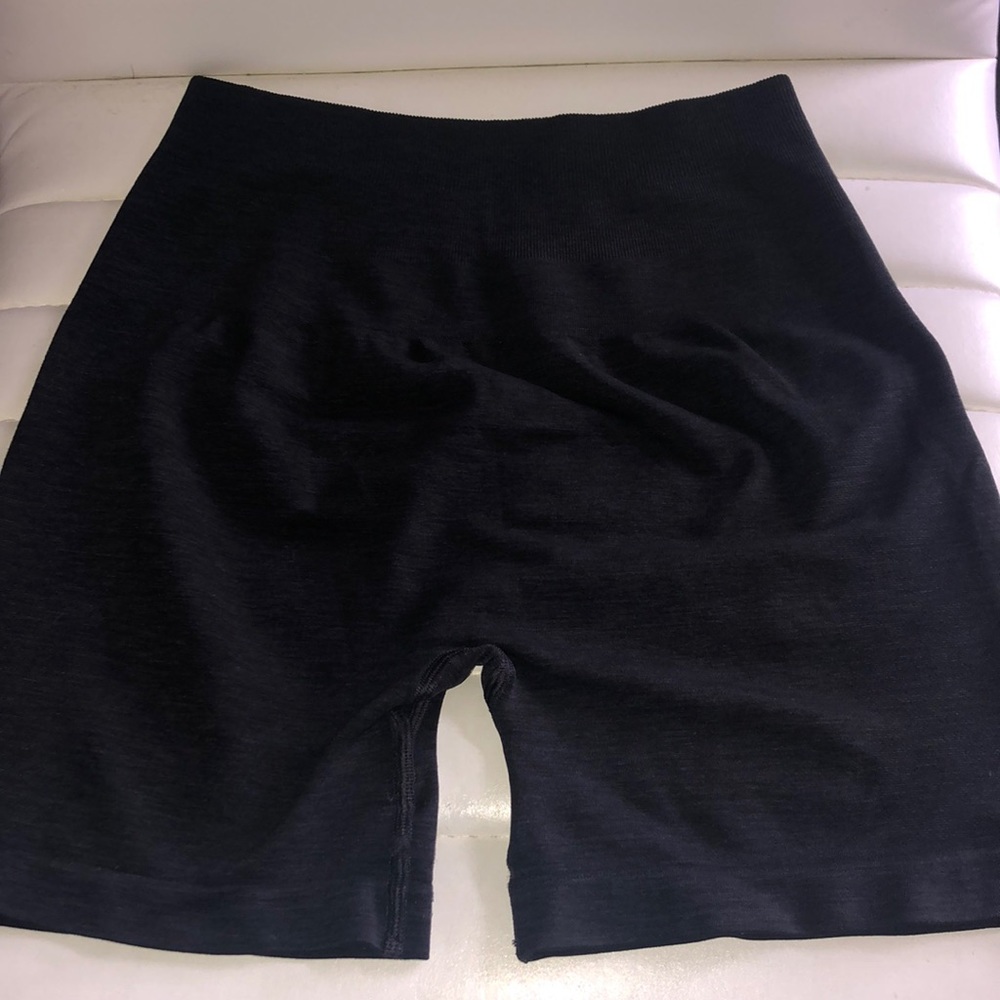 Only worn once. Size Small